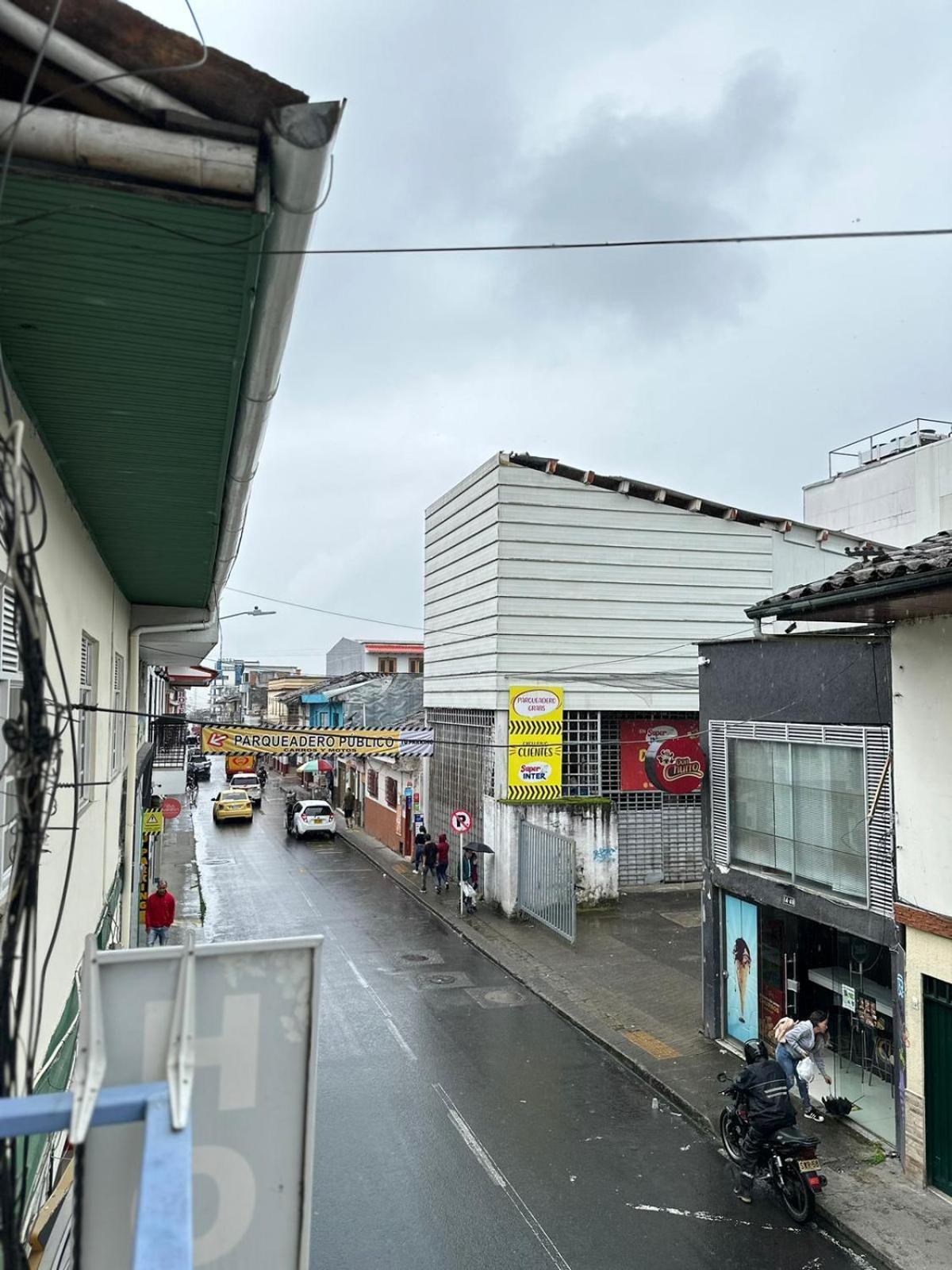 Hotel Las Flores 圣罗莎德卡瓦尔 外观 照片