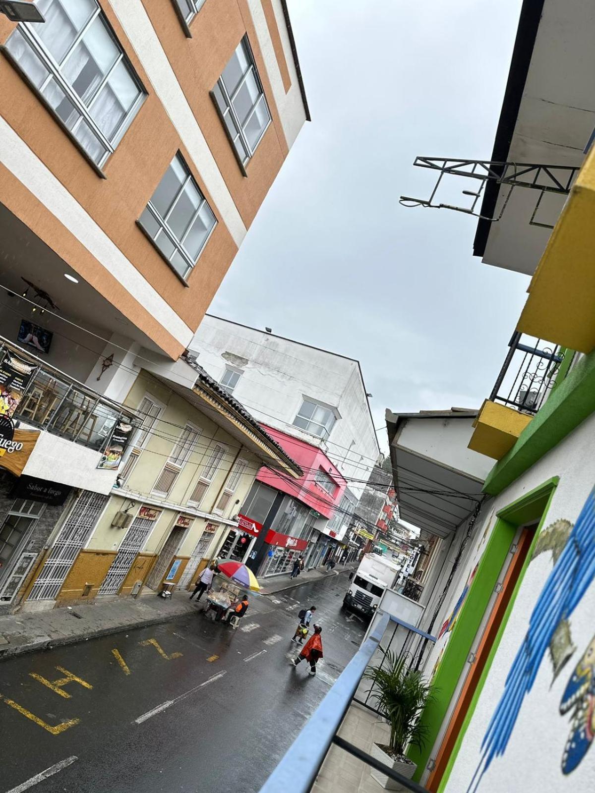 Hotel Las Flores 圣罗莎德卡瓦尔 外观 照片