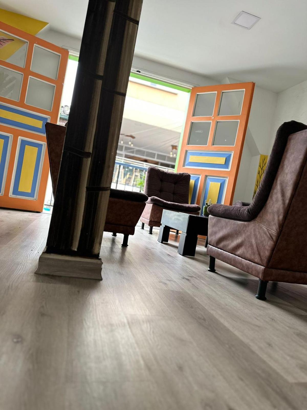 Hotel Las Flores 圣罗莎德卡瓦尔 外观 照片