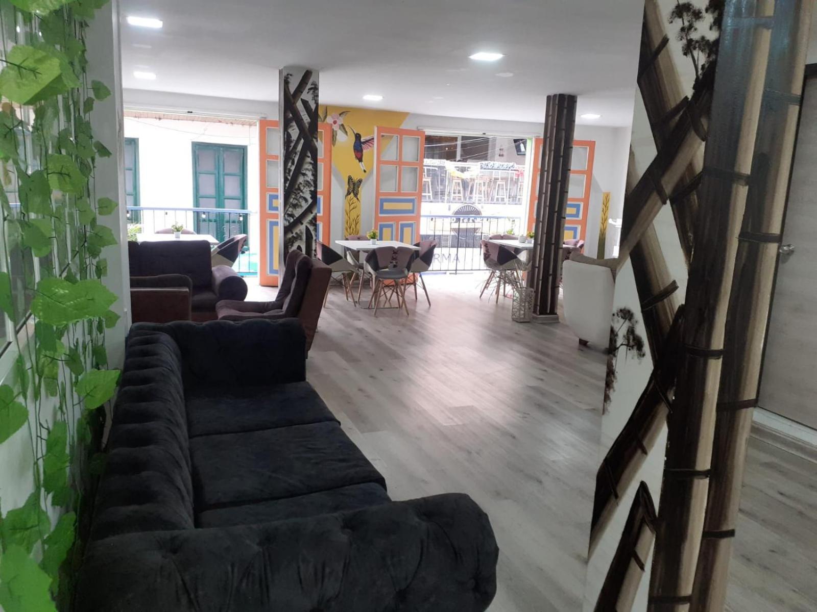 Hotel Las Flores 圣罗莎德卡瓦尔 外观 照片