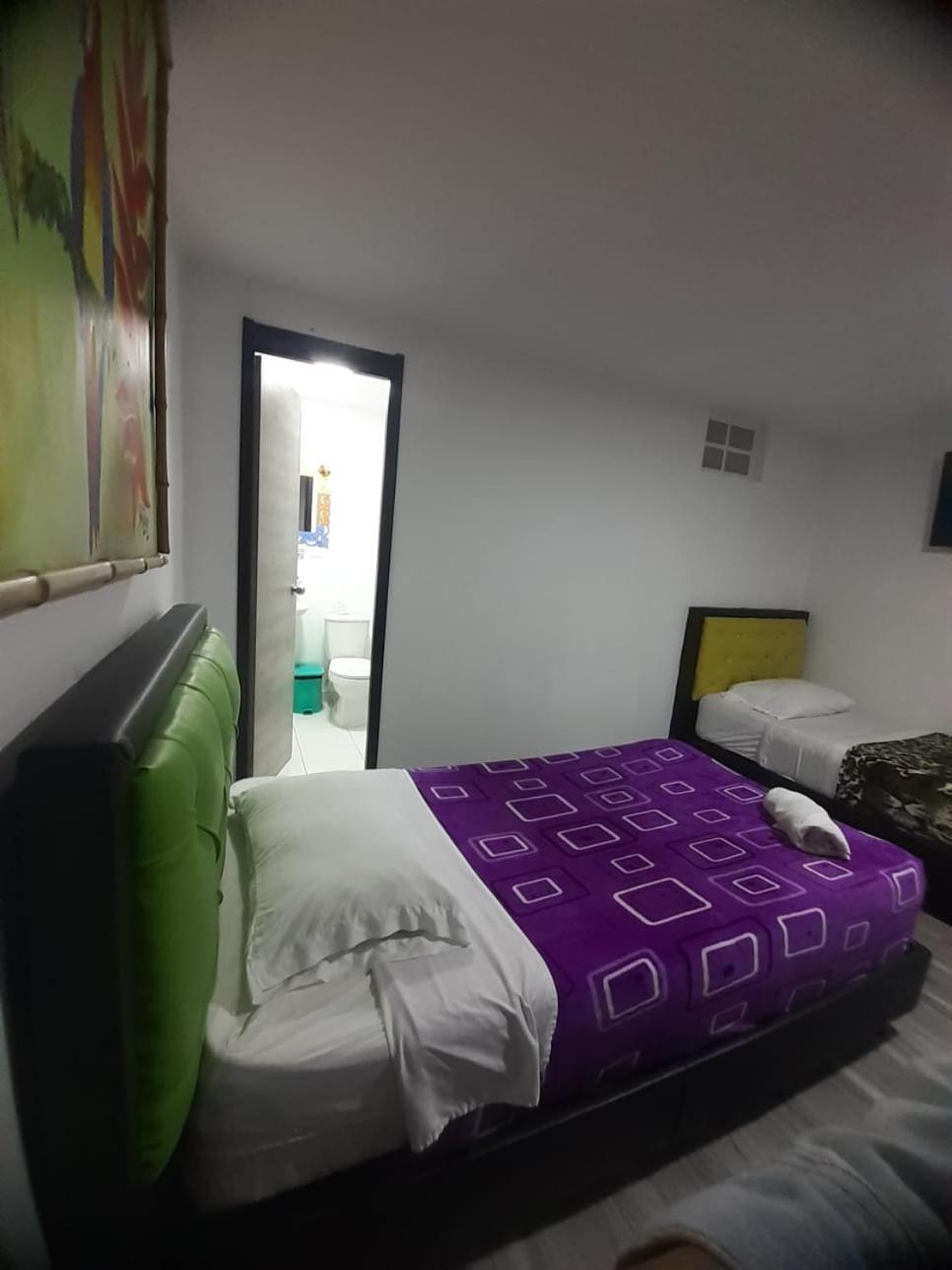 Hotel Las Flores 圣罗莎德卡瓦尔 外观 照片